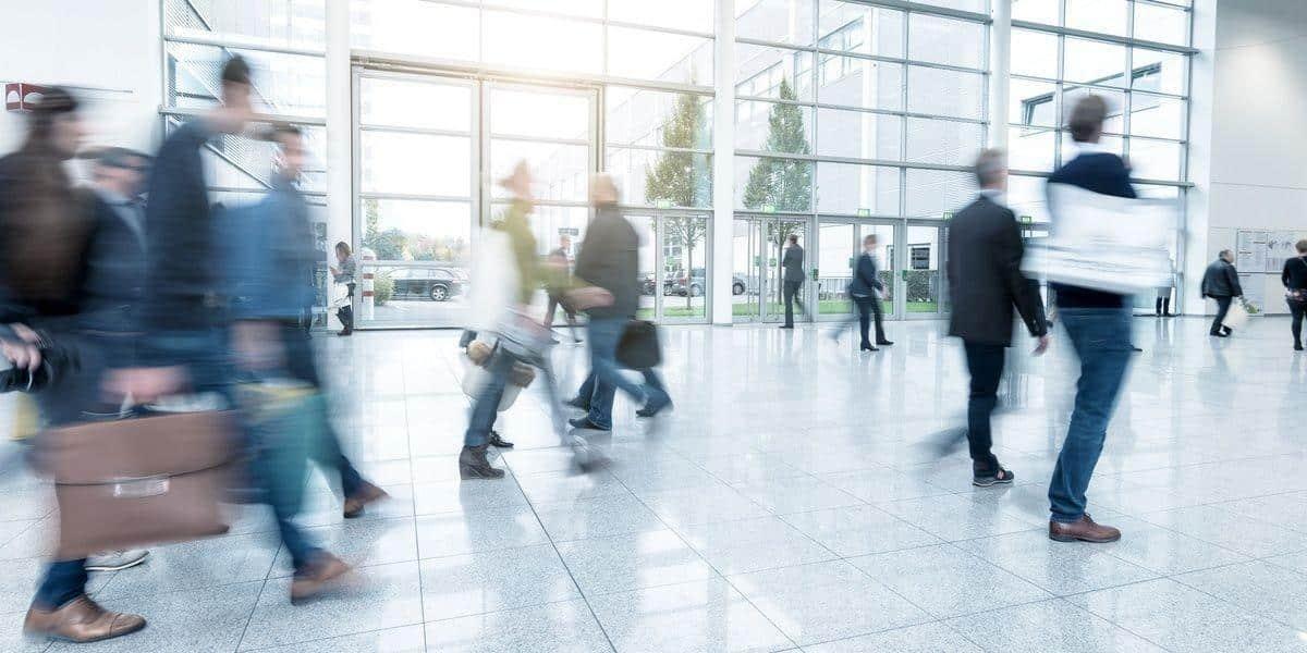 6 Reasons Why Employee Call Off Services Can Improve Attendance